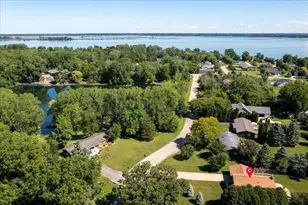 4360 Swallow Banks Ln, Oshkosh, WI 54904 - Photo 39