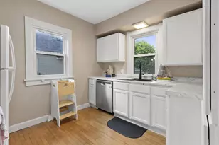 520 Elmore St, Green Bay, WI 54303 - Photo 11