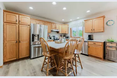 620 Courtland Avenue, Oshkosh, WI 54901 - Photo 5