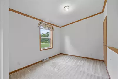 N5170 Redwood Lane, Shawano, WI 54166 - Photo 9