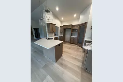 3373 Glendale Avenue, Green Bay, WI 54313 - Photo 9