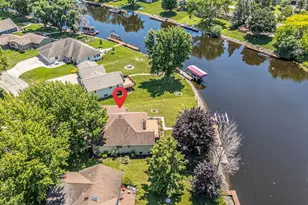 358 S 5th St, Winneconne, WI 54986 - Photo 9