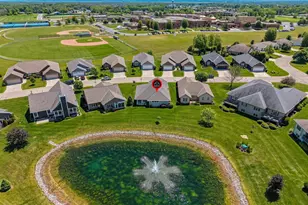 2025 Wisteria Cir, Suamico, WI 54313 - Photo 35