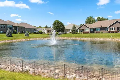 2025 Wisteria Circle, Suamico, WI 54313 - Photo 33