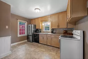 1604 Dousman St, Green Bay, WI 54303 - Photo 7
