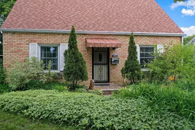 1604 Dousman Street, Green Bay, WI 54303 - Photo 3