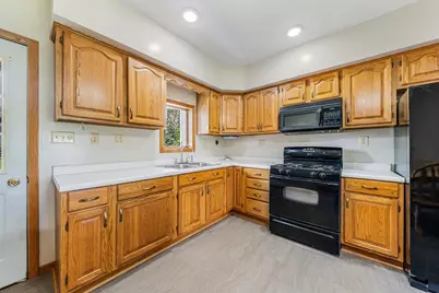 7683 County Road II, Fremont, WI 54940 - Photo 9