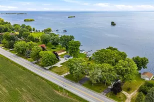 N9363 Lakeshore Dr, Van Dyne, WI 54979 - Photo 23