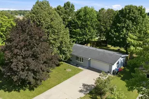 281 Kleeman Ct, Shawano, WI 54166 - Photo 5