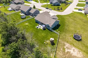 N8231 Big Lake Ct, Sherwood, WI 54169 - Photo 37