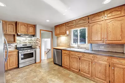 1528 7th Street, Green Bay, WI 54304 - Photo 5
