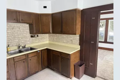 117 23rd Avenue, Oshkosh, WI 54902 - Photo 3