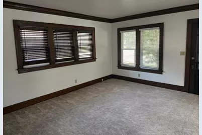 117 23rd Avenue, Oshkosh, WI 54902 - Photo 9