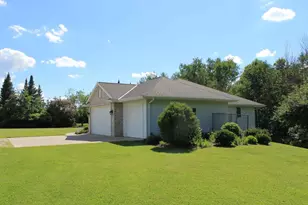 4437 Pine Grove Rd, Denmark, WI 54208 - Photo 17