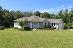 4437 Pine Grove Rd, Denmark, WI 54208 - Photo 13