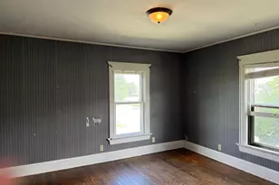 1602 Clark St, Manitowoc, WI 54220 - Photo 9