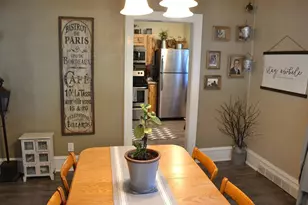 902 W 4th Ave, Oshkosh, WI 54902 - Photo 9