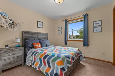 1140 Grassy Plains Drive, Neenah, WI 54956 - Photo 21