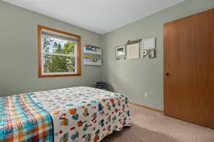 1140 Grassy Plains Dr, Neenah, WI 54956 - Photo 25