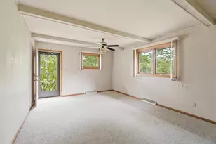 1102 S Ridge Ln, Appleton, WI 54914 - Photo 11