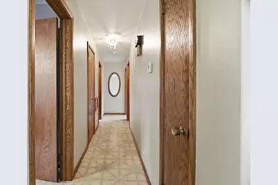 1102 S Ridge Lane, Appleton, WI 54914 - Photo 13