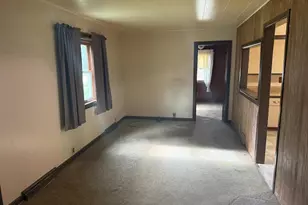 1711 Grove St, Oshkosh, WI 54901 - Photo 5