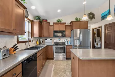 567 Fair Street, Wrightstown, WI 54180 - Photo 9