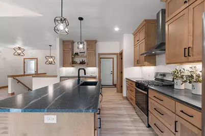 1782 Dallas Lane, De Pere, WI 54115 - Photo 11