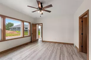 1782 Dallas Ln, De Pere, WI 54115 - Photo 25