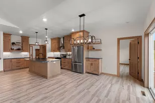 1782 Dallas Ln, De Pere, WI 54115 - Photo 13