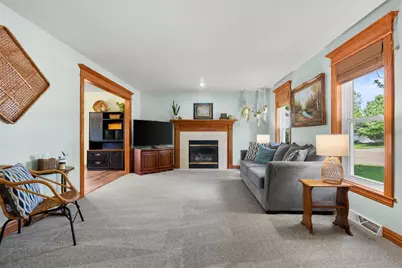 4501 N Stonebridge Court, Appleton, WI 54913 - Photo 11