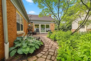 356 Warren Ct, Green Bay, WI 54301 - Photo 49