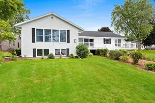 503 Riverside Dr, Shawano, WI 54166 - Photo 39
