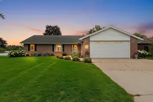 503 Riverside Dr, Shawano, WI 54166 - Photo 1