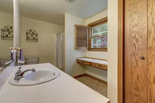 430 Fairview Way, Shawano, WI 54166 - Photo 19