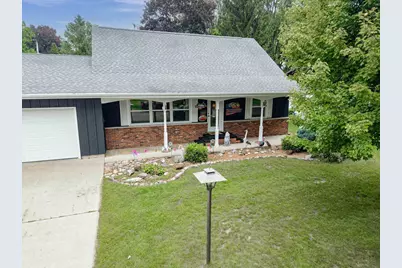 430 Fairview Way, Shawano, WI 54166 - Photo 5