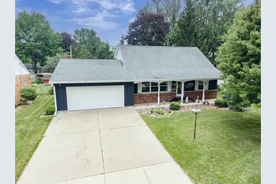 430 Fairview Way, Shawano, WI 54166 - Photo 1