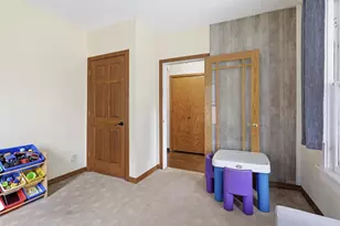 424 3rd St, Neenah, WI 54956 - Photo 17