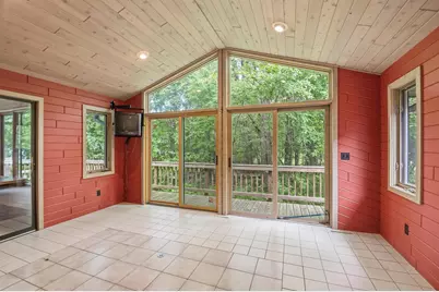 343 E Le Capitaine Circle, Green Bay, WI 54302 - Photo 27