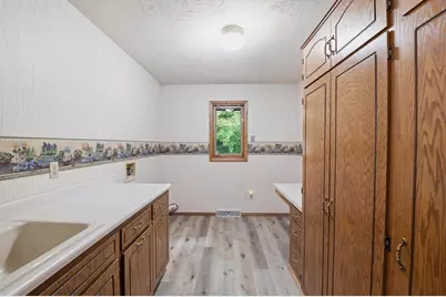 343 E Le Capitaine Circle, Green Bay, WI 54302 - Photo 31