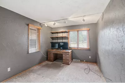 343 E Le Capitaine Circle, Green Bay, WI 54302 - Photo 21
