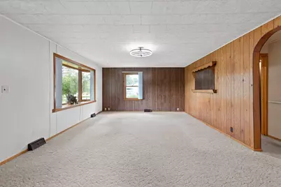 243 E Chicago Road, Wautoma, WI 54982 - Photo 3