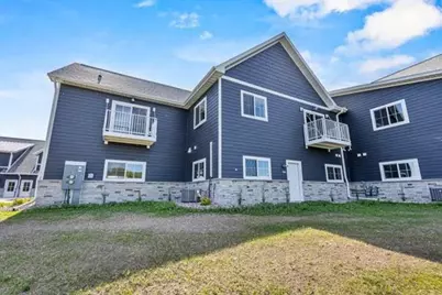 864 S 18th Avenue #14, Sturgeon Bay, WI 54235 - Photo 41