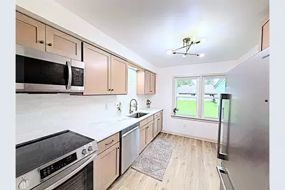 1133 Marquette Avenue, Green Bay, WI 54304 - Photo 5