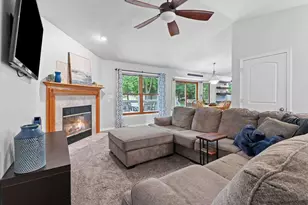 3125 Woodland Reserve Ln, Green Bay, WI 54313 - Photo 9