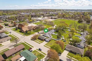 1013 Schwartz St, Green Bay, WI 54302 - Photo 7
