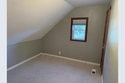 1042 Tyler Avenue, Oshkosh, WI 54902 - Photo 19