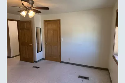 1042 Tyler Avenue, Oshkosh, WI 54902 - Photo 17