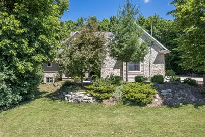 1387 Radcliff Road, Neenah, WI 54956 - Photo 65