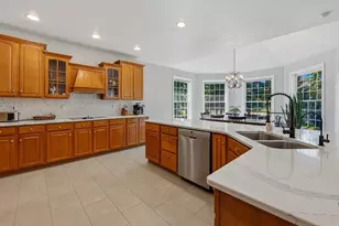 2706 Beechnut Dr, Oshkosh, WI 54904 - Photo 7